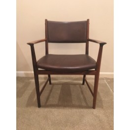Set of 6 Mid C Modern rosewood arm chairs Set of 6 Mid C Modern rosewood arm chairs